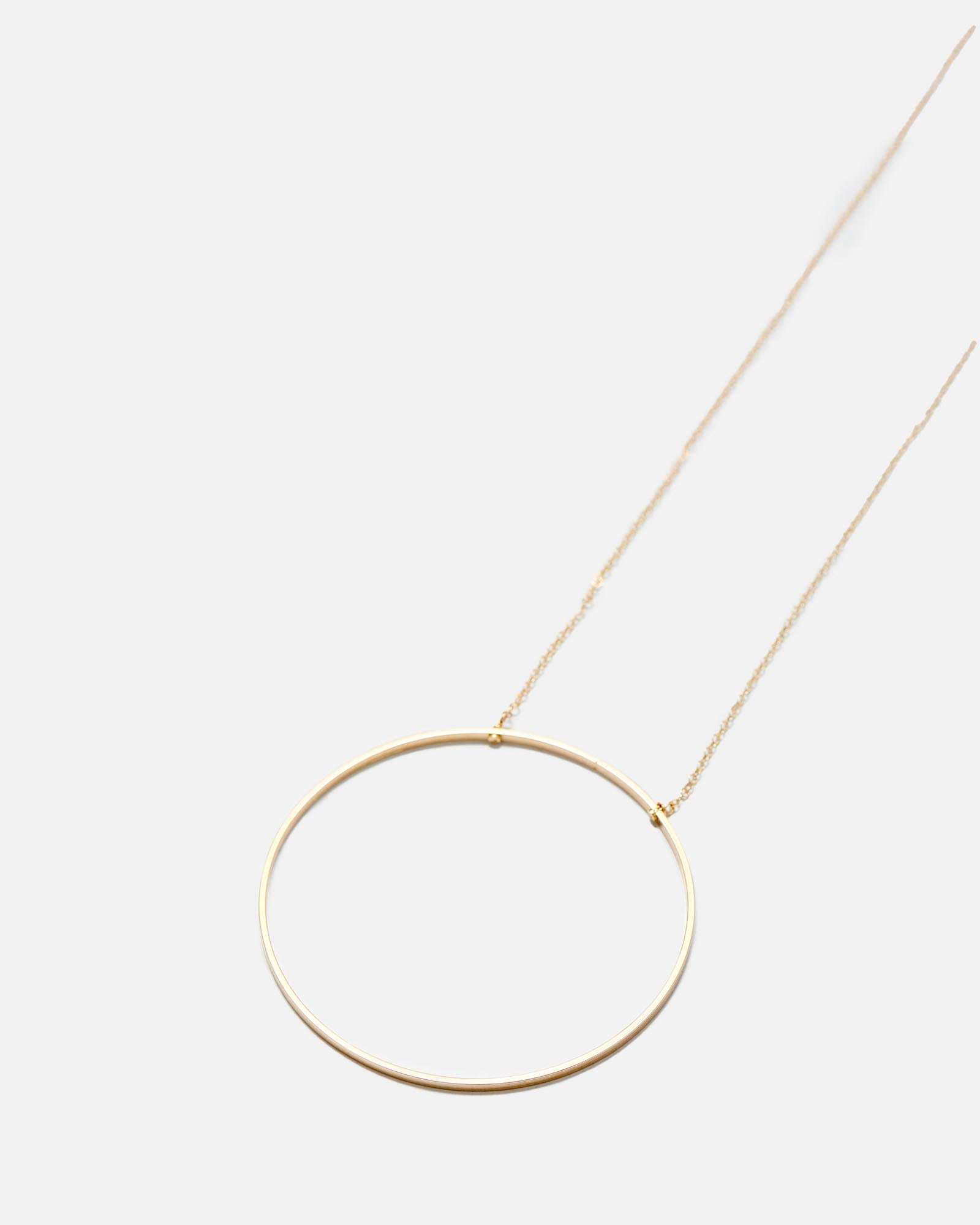 COLLAR VOGUE CIRCO