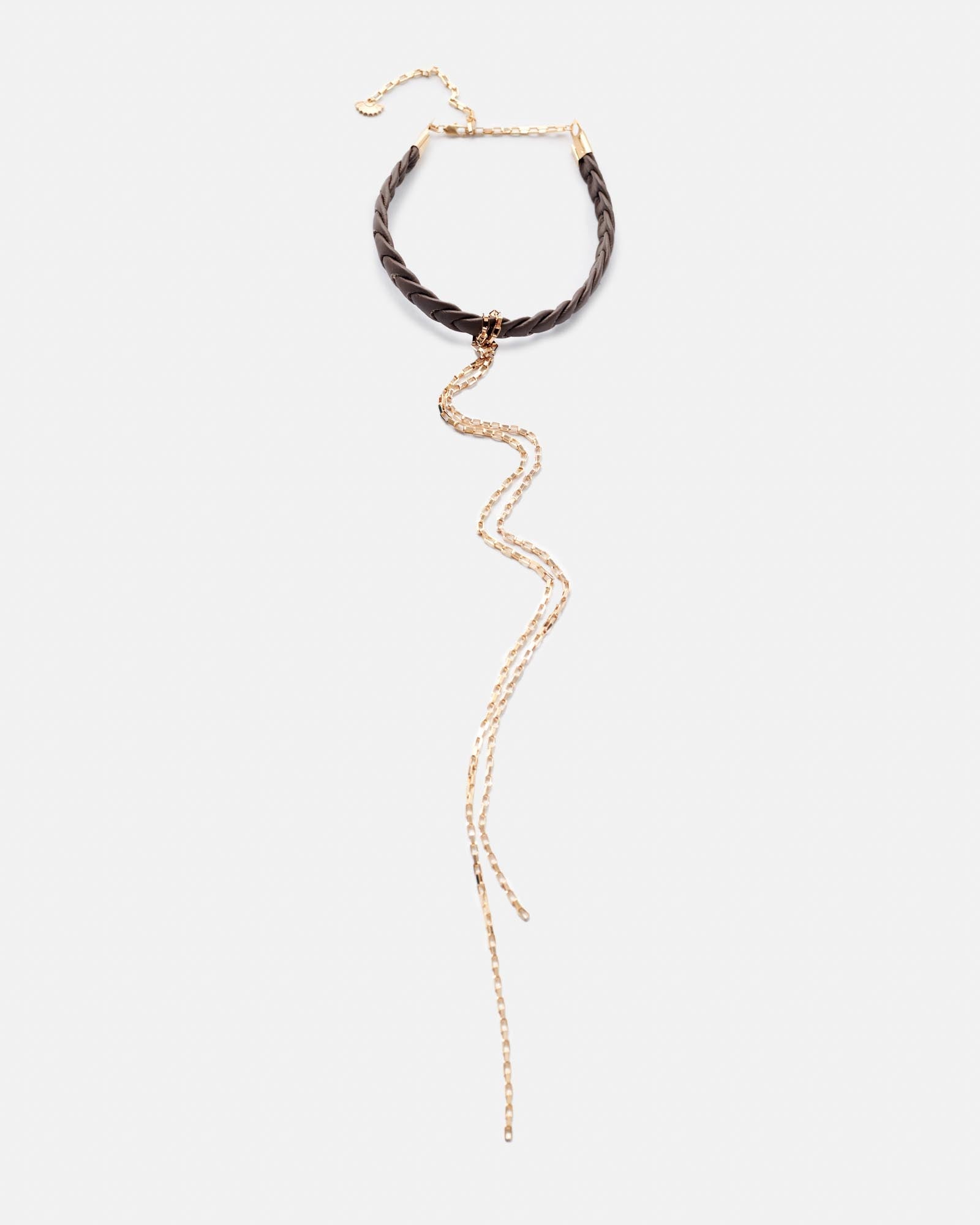 COLLAR TIE. BROWN
