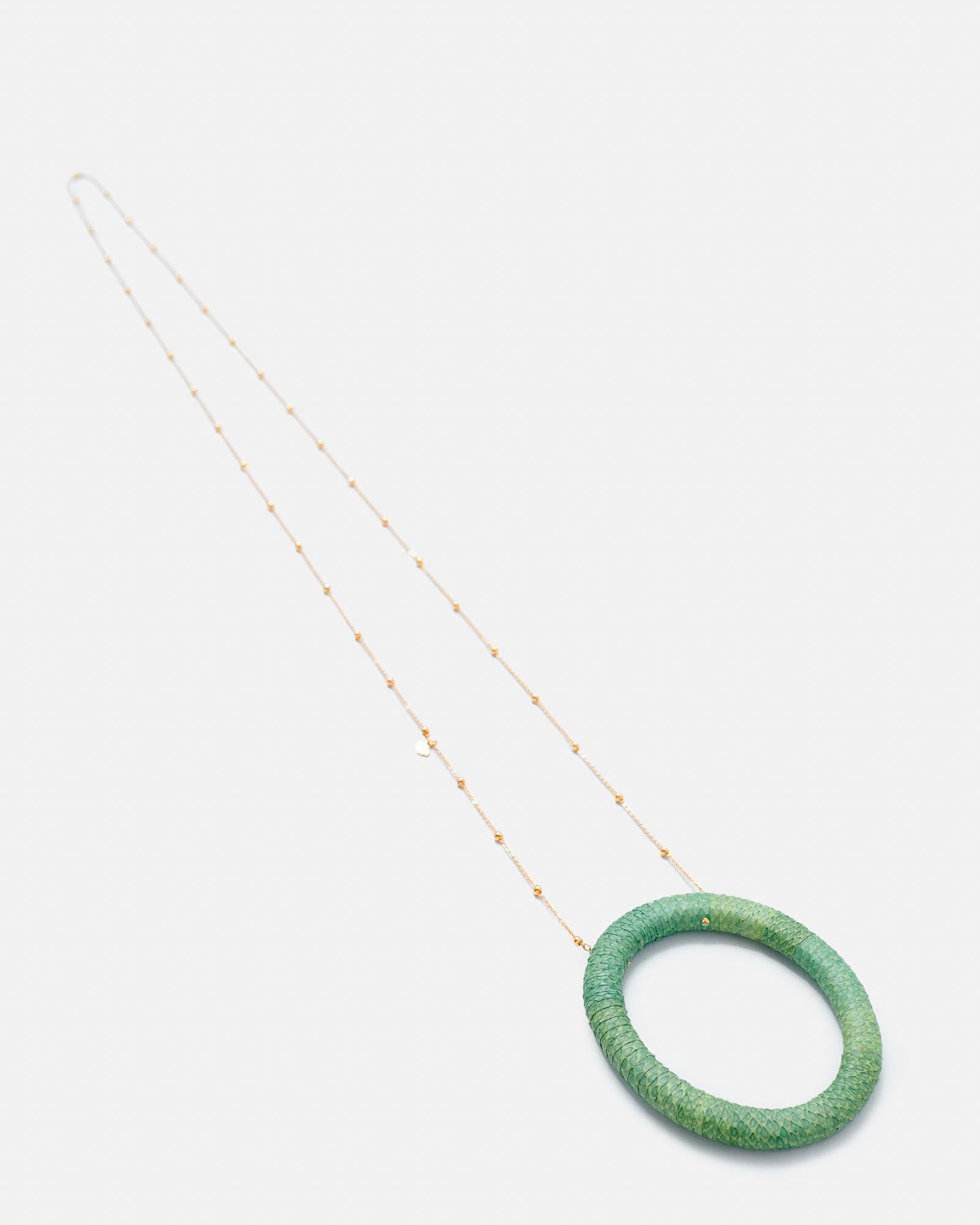 COLLAR SIENA PEAS. GREEN
