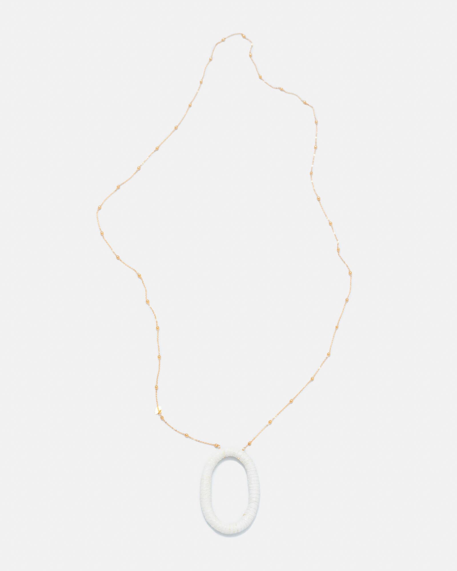COLLAR SIENA PEAS. WHITE