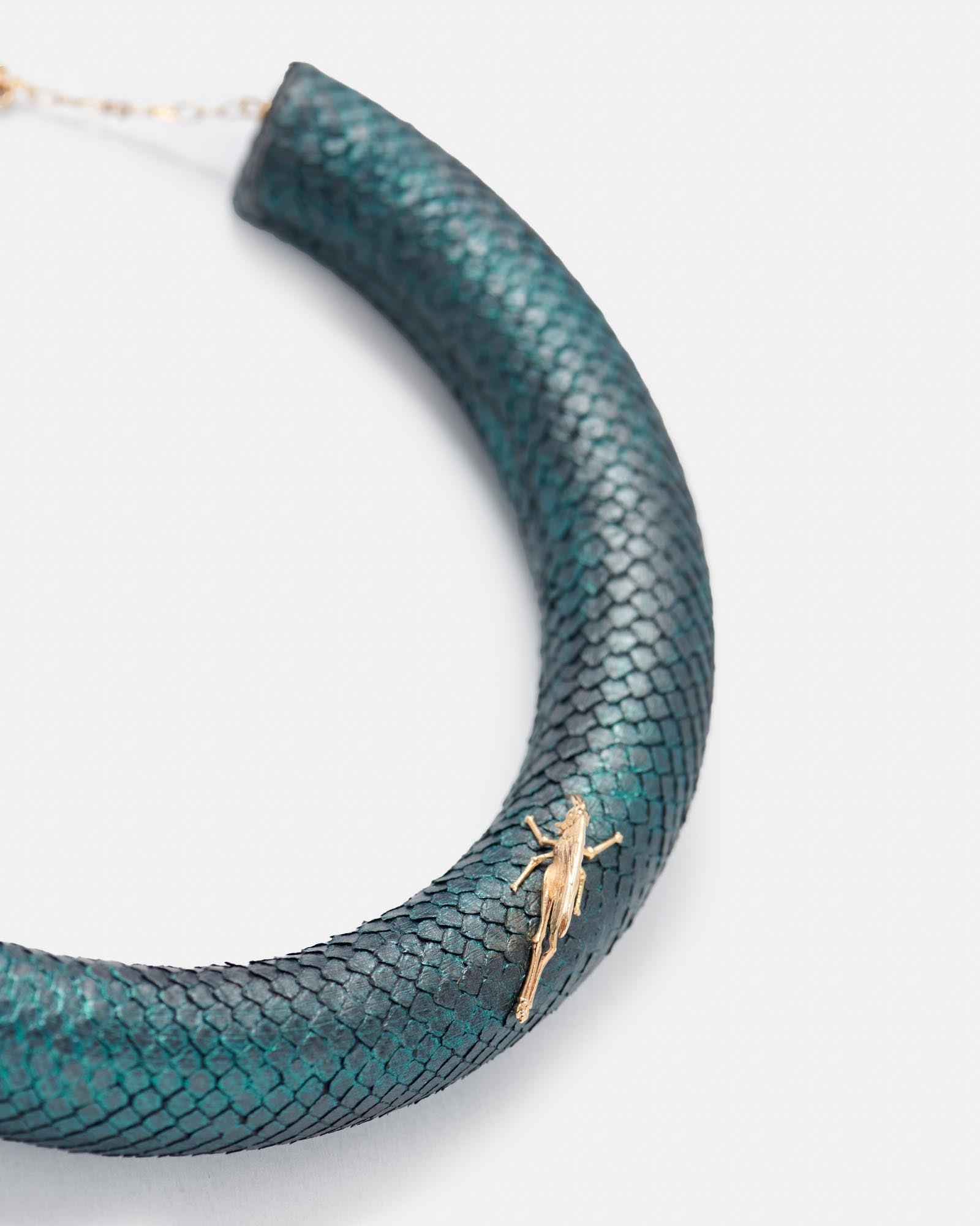 GRETA FLIP GREEN NECKLACE