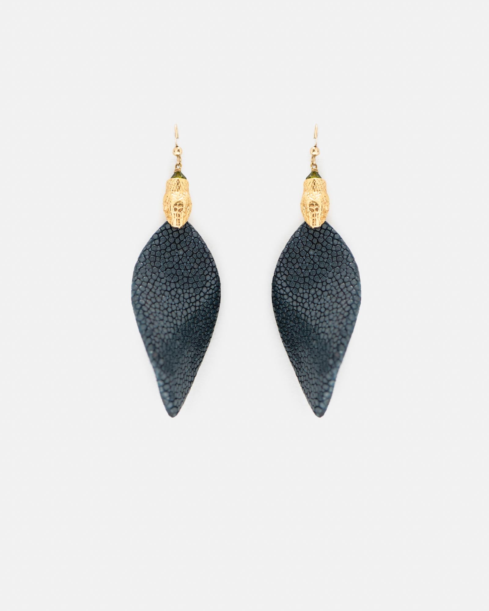PENDIENTES FLORENCIA STINGRAY. BLACK